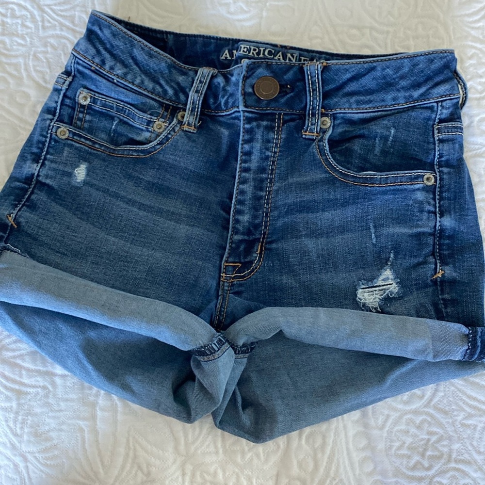 American Eagle High Rise Short Size 6